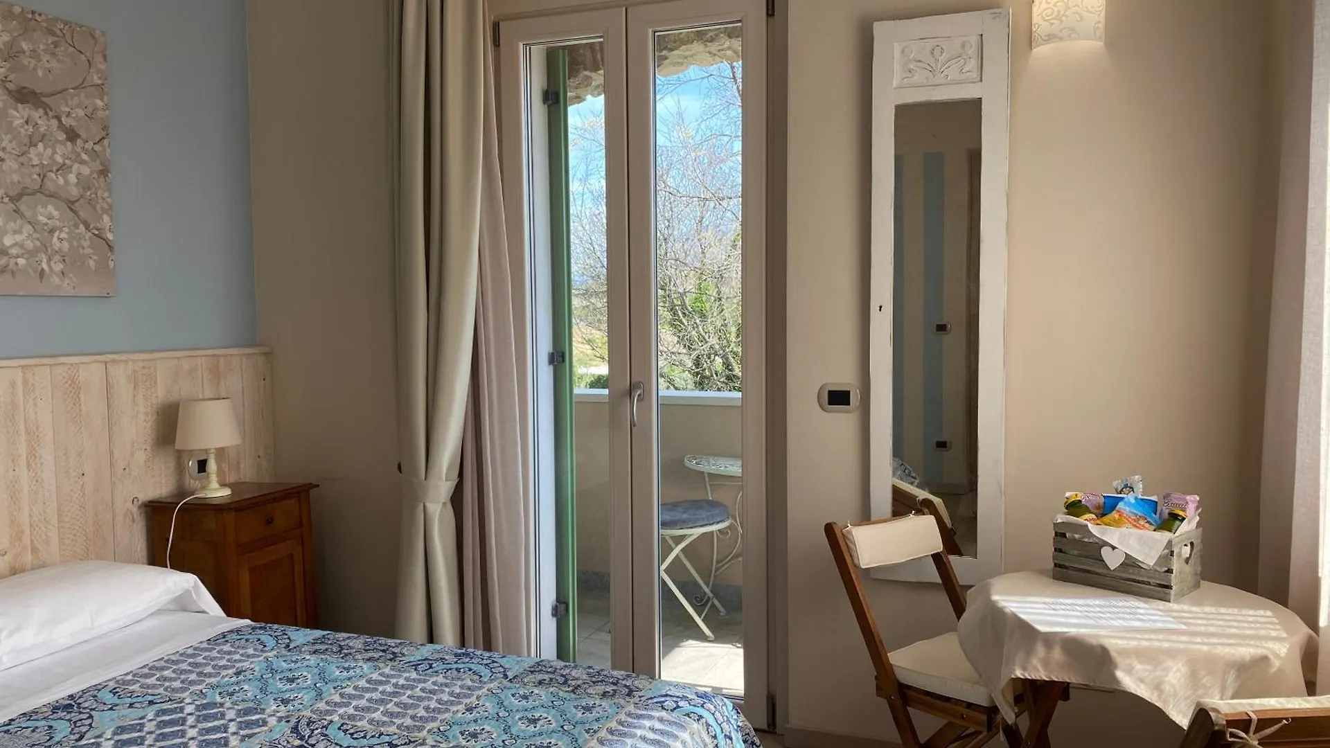 Villa Poggio Bardolino 0*,