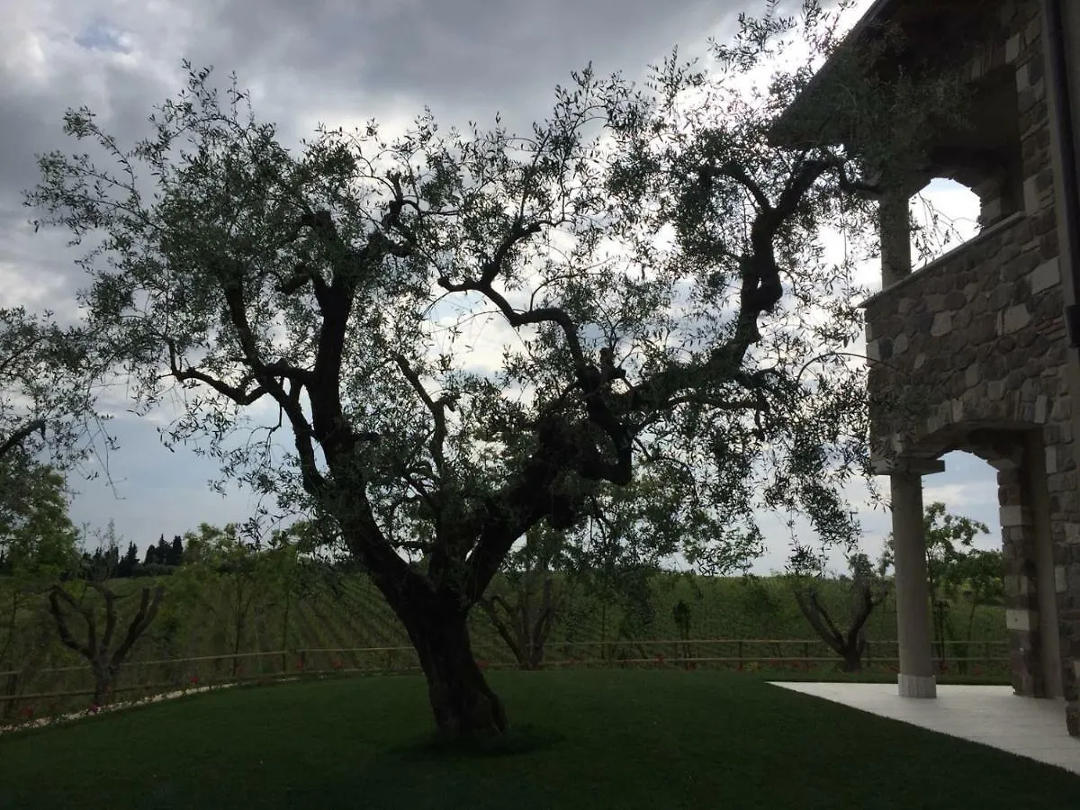 Villa Poggio Bardolino 0*,  Italy