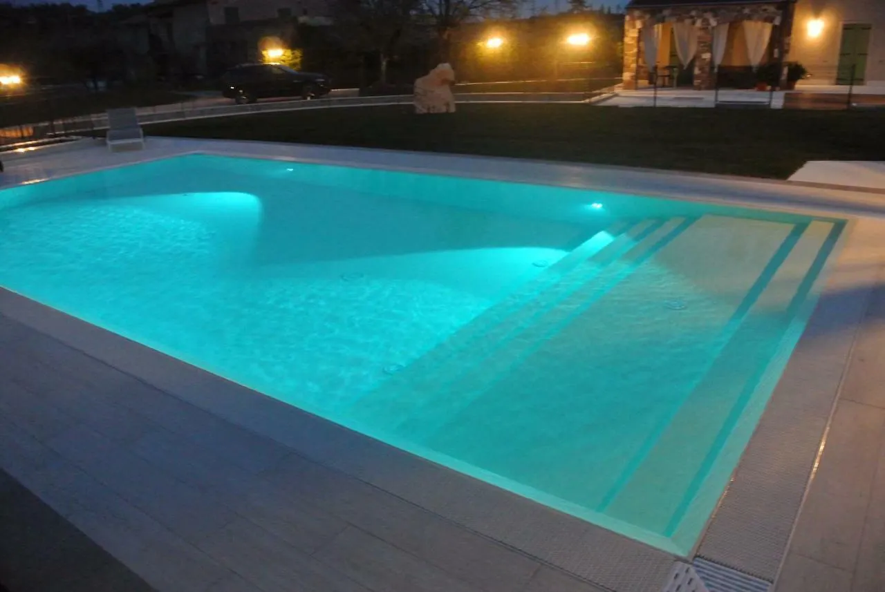 Villa Poggio Bardolino Guest house